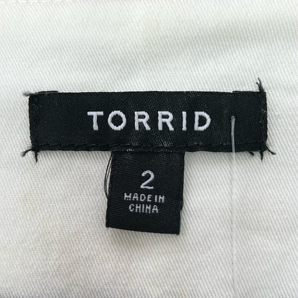 Torrid Ivory Cotton Jacket Sz 2X (18-20) Soft Boho Peplum /Gathered Bottom NWT - Picture 2 of 11